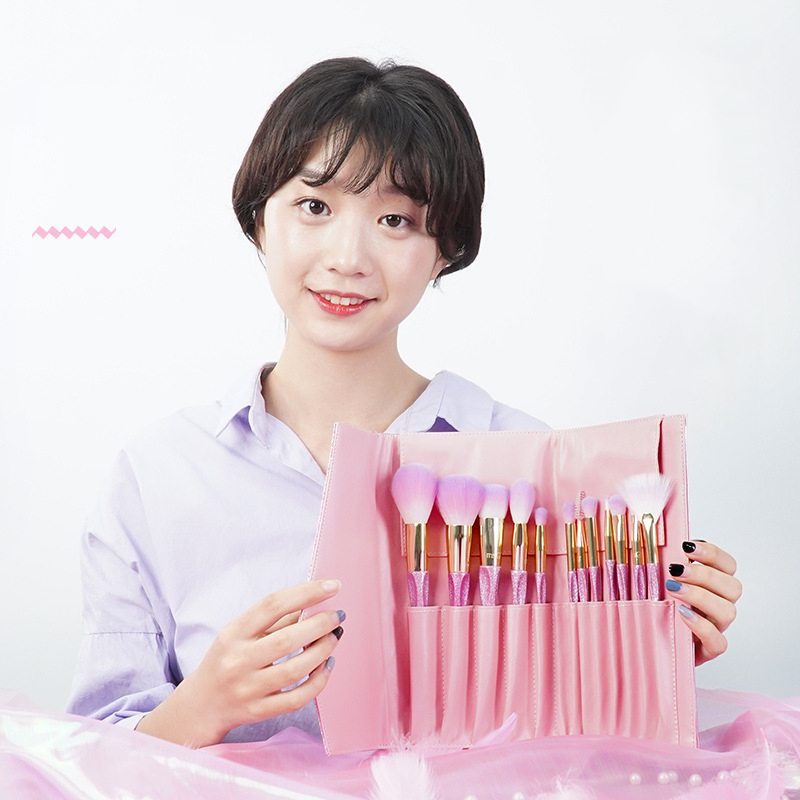 Bộ cọ trang điểm MSQ 12 cây màu hồng wet