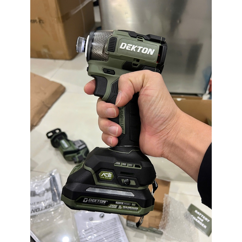 Máy Chuyên Vít Pin DEKTON Gen 4 M21-CV250PROMAX, Không chổi than 250Nm, 4 Tốc độ.