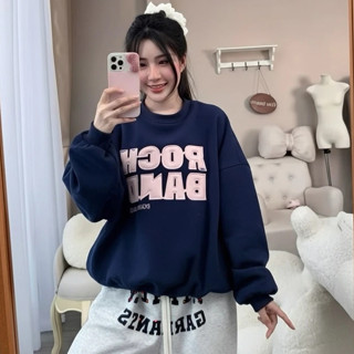 Áo Nỉ Sweater Nữ Form Boxy Thêu Chữ ROCK BAND - Áo Nỉ Nữ Dáng Unisex Ulzzang Hàn Quốc siêu ấm, siêu hothit Ver26