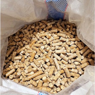 1kg gỗ nén/ cát gỗ ĐỎ/VÀNG/NÂU lót chuồng, hút nước, hỗ trợ khử mùi cho thỏ/bọ ú(chuột lang)/sóc/chinchila/ mèo