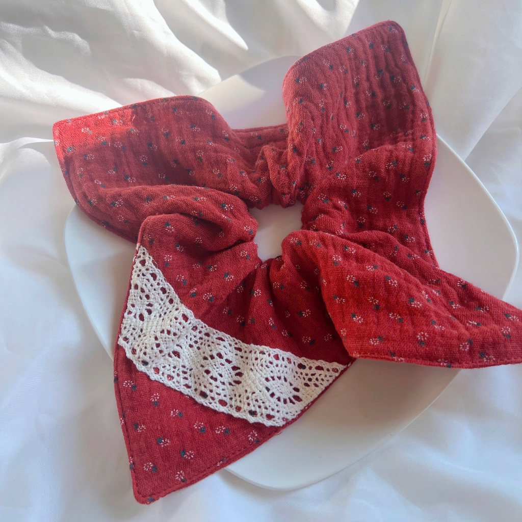 [Handmade] Scrunchies vuông vintage phối ren, dây cột tóc vuông