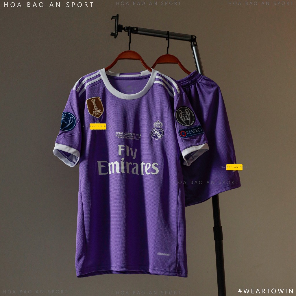 In theo yêu cầu - Set bộ quần áo bóng đá, đồ đá banh CLB Real madrid Retro 2016/2017 - áo ronaldo số