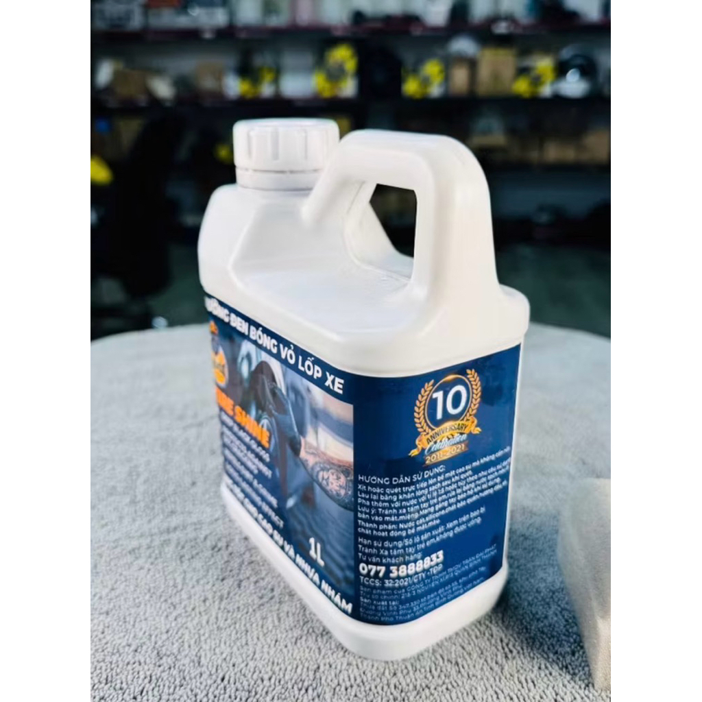 Sprayking Tire Shine_Bình 1Lít_Dung Dịch làm đen bóng lốp xe, dàn nhựa nhám