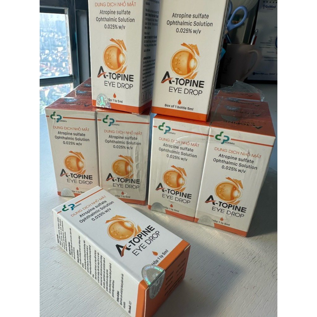 Atopine eye drop 0,025; Atro 0,05 kiêm soat cận thị