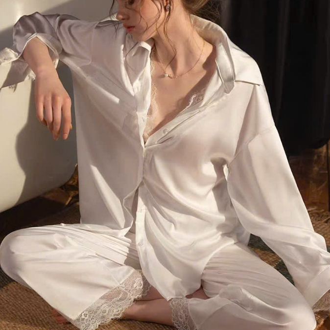 BỘ PIJAMA CHẤT LIỆU LỤA QUEEN CAO CẤP KIỂU DÁNG  PHỐI REN BÊN TRONG - MIN HOUSE SLEEP WEAR