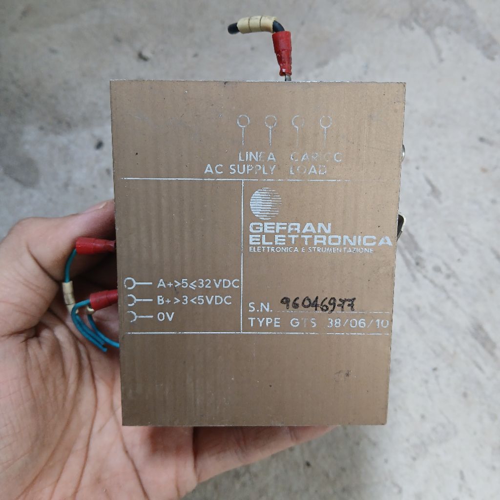 bo mạch gì đó tháo máy vỏ nhôm gts gefran fuse 1A 5V 32V
