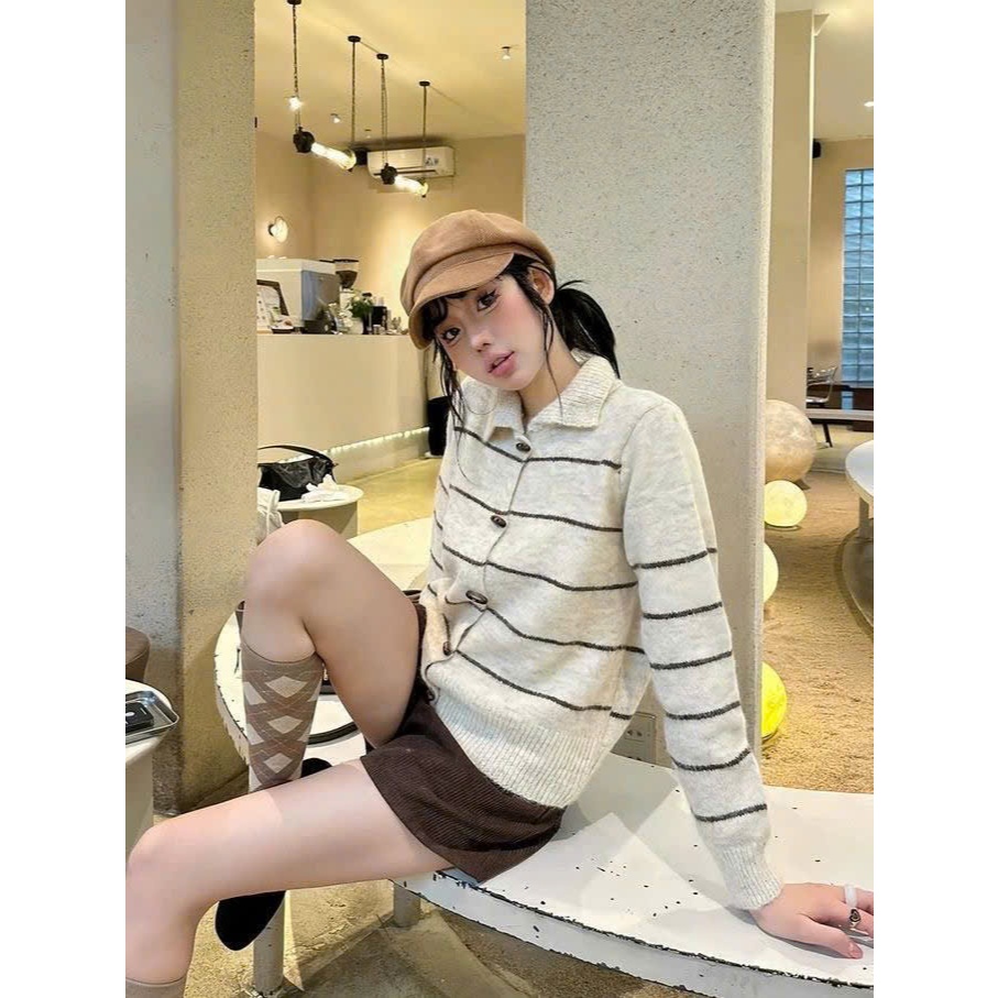 Áo Cadigan Len Lông Thỏ, Áo Len Dệt Kim Phối Sọc Ngang Kèm Hàng Cúc Sừng Dáng Dài Hàng Qccc Phù Hợp Với Mọi Lứa Tuổi | BigBuy360 - bigbuy360.vn