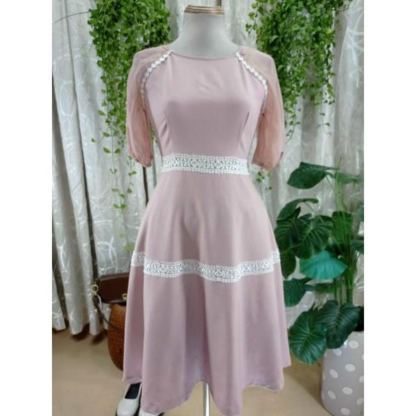 C'CHAT CLOTHES thanh lý - Đầm dáng A tay lửng bymo - SIZE M