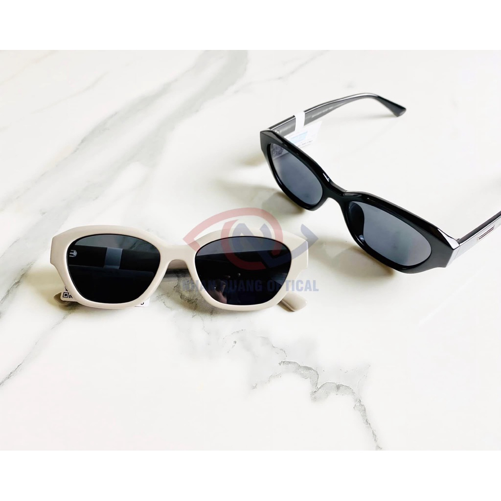 Kính mát mèo Season Wind thời trang