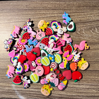  Combo Sticker dép 2D,3D siêu dễ thương gắn dép Unisex dép tổ ong dép lỗ 