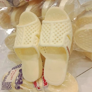  Dép Tổ Ong Thái PVC Loại Dày Xịn Cao Cấp Size 39 - 43 Chất Nhựa Mềm Êm Chân 