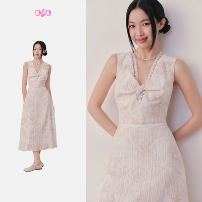 Đầm OLV tơ dài cổ V họa tiết loang Ivory Marble Maxi Dress thanh lịch phù hợp đi chơi
