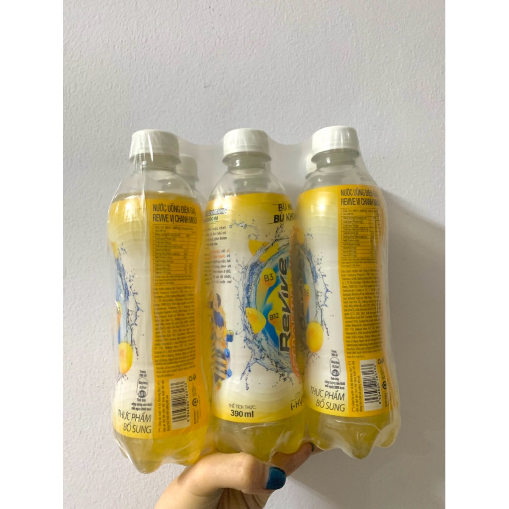 Lốc 6 Chai Nước Bù Khoáng Revive Chanh Muối Chai 390ml