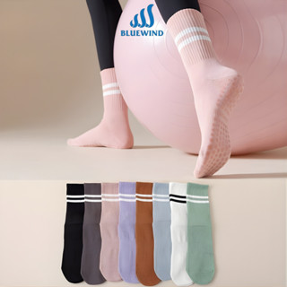 Tất Nữ Thể Thao BLUEWIND Thoáng Khí, Mềm Mịn, Co Giãn Tốt Màu Basic Dùng Tập Gym, Yoga, Chạy Bộ 9736