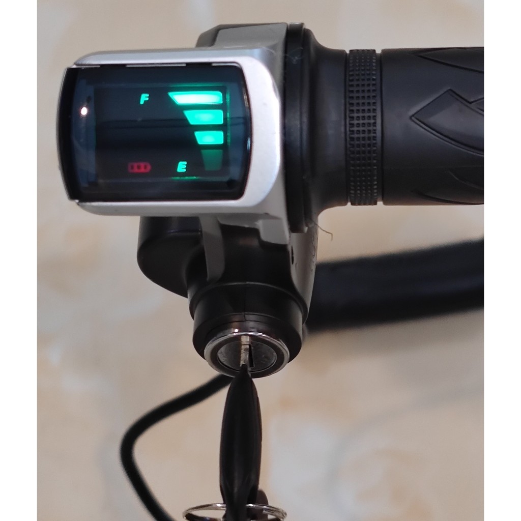 Tay ga báo pin 36V dùng cho tất cả các xe đạp điện có điện áp 36V đến 42V ( Nhận LH shop nhận video 