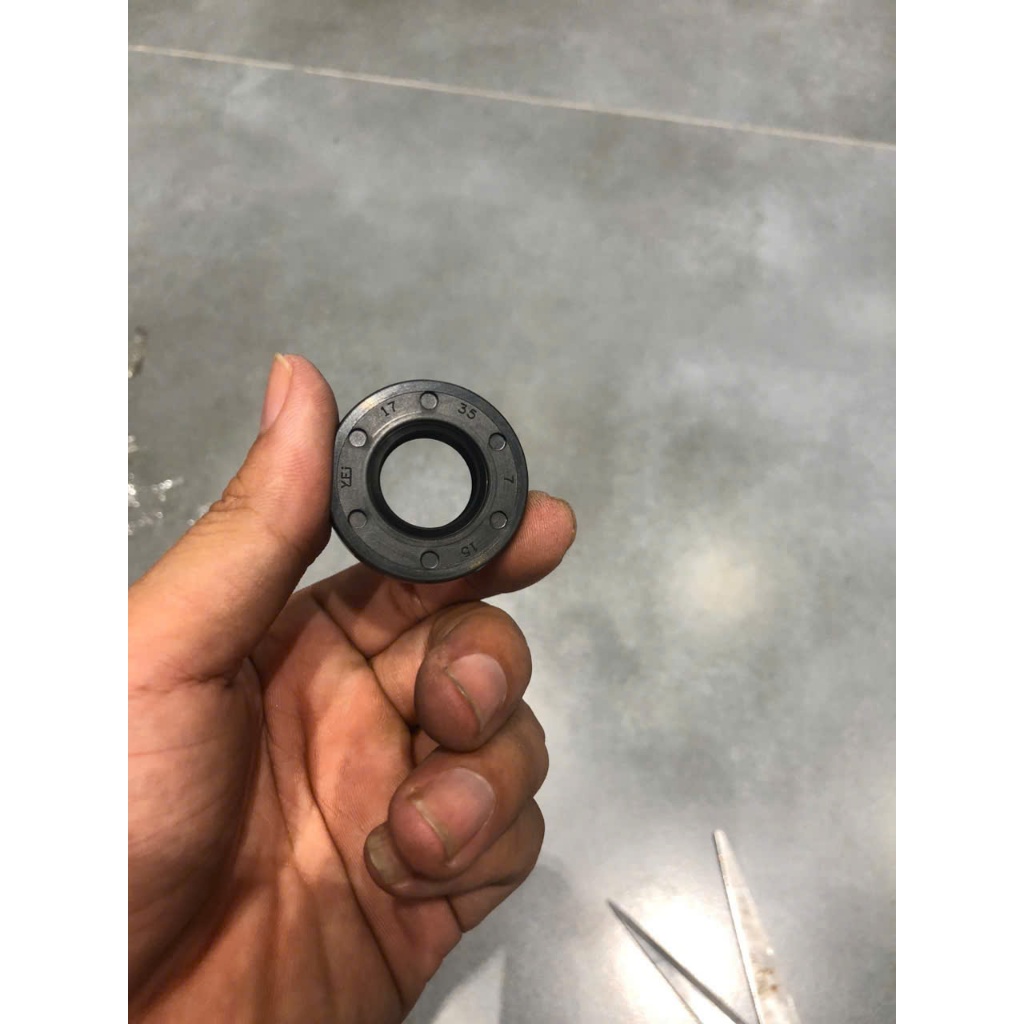 PHỐT CHẮN BỤI BÁNH TRƯỚC XE VEROX/EVO/THEON/IMPES/TEMPEST/LUDO VINFAST