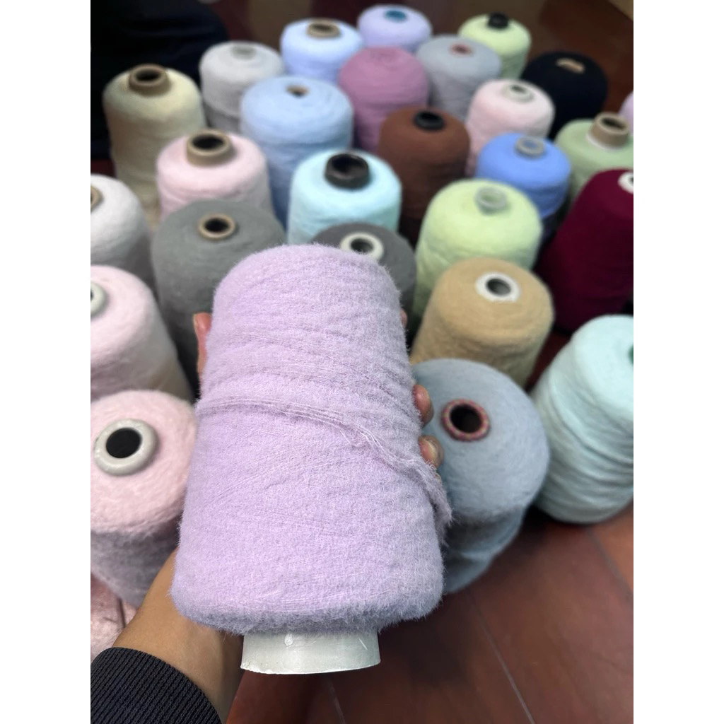 Len móc cloud candy chập  6 sợi 500g màu tím nhạt chất mềm đẹp