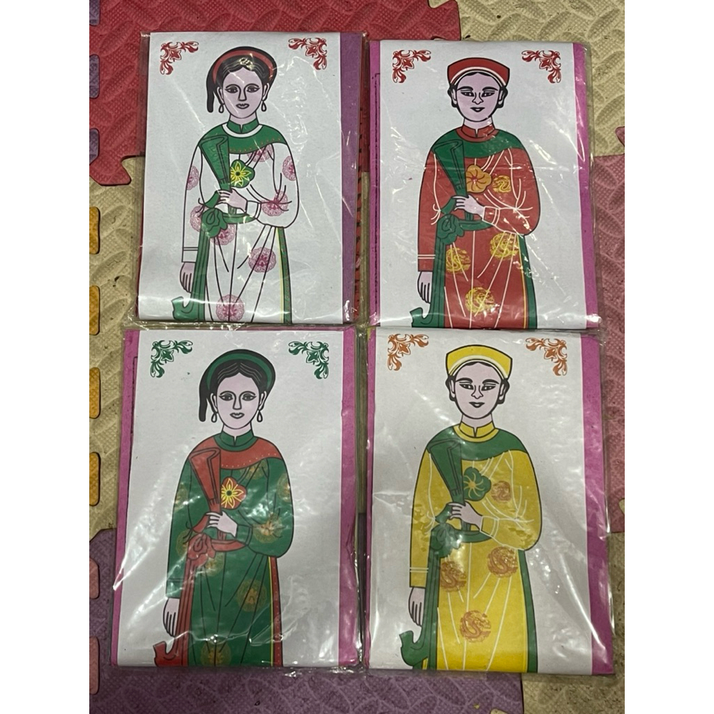 Tranh hình nhân vàng mã 4 tập,4 mầu( thay hình nhân vàng mã)