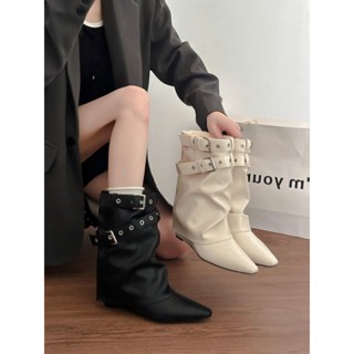   HÀNG L1- ĐẾ SỊN  Bốt nữ cổ lửng LECO da trơn 2 dây cài đế cao hàng QCCC 