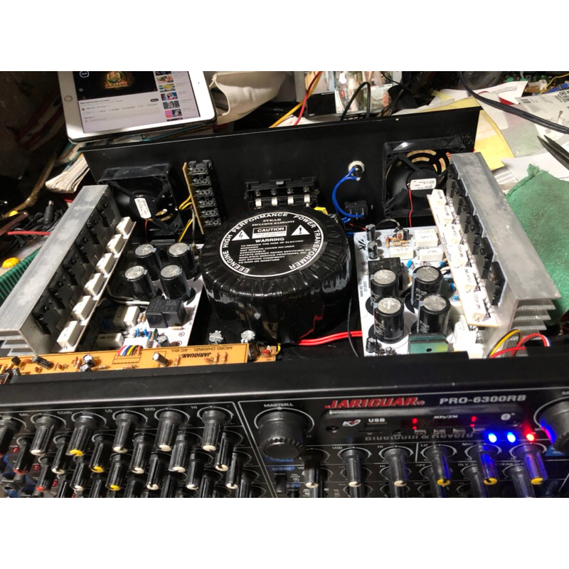 đẩy liền vang công suất lớn TRON 3000w lổ micro vào