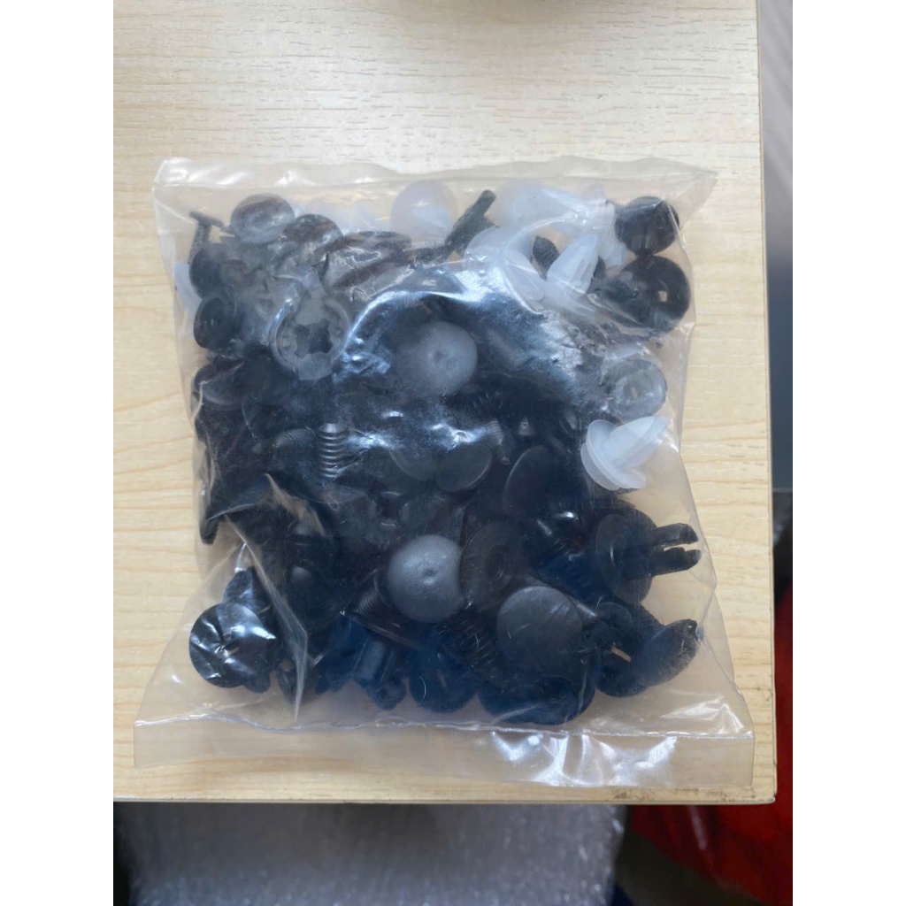 Bộ chốt nhựa ô tô xe máy 100 cái PVC ốc nhựa ô tô cao cấp chịu lực chống rỉ sét nút nhựa ô tô chống 