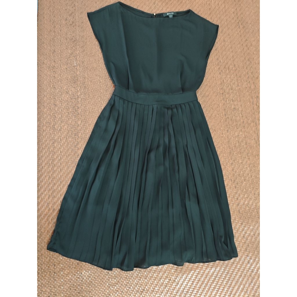 Thanh lý váy Elise