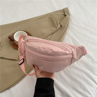 Túi đeo ngực dung tích lớn mẫu mới 2025, thiết kế đơn giản cho nữ, phong cách thu đông, chống nước và thời trang.