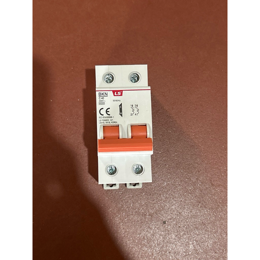 Aptomat 1 Pha LS 40A 2 Cực