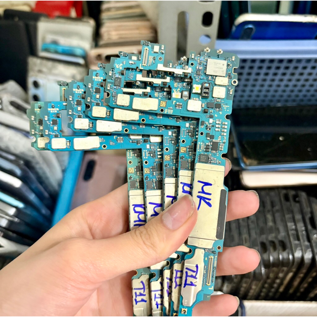 Main Samsung S10 Plus không ( G975F / G975U/0 ) Zin Full Chức Năng ( Sim , Sạc , Wifi ,…)