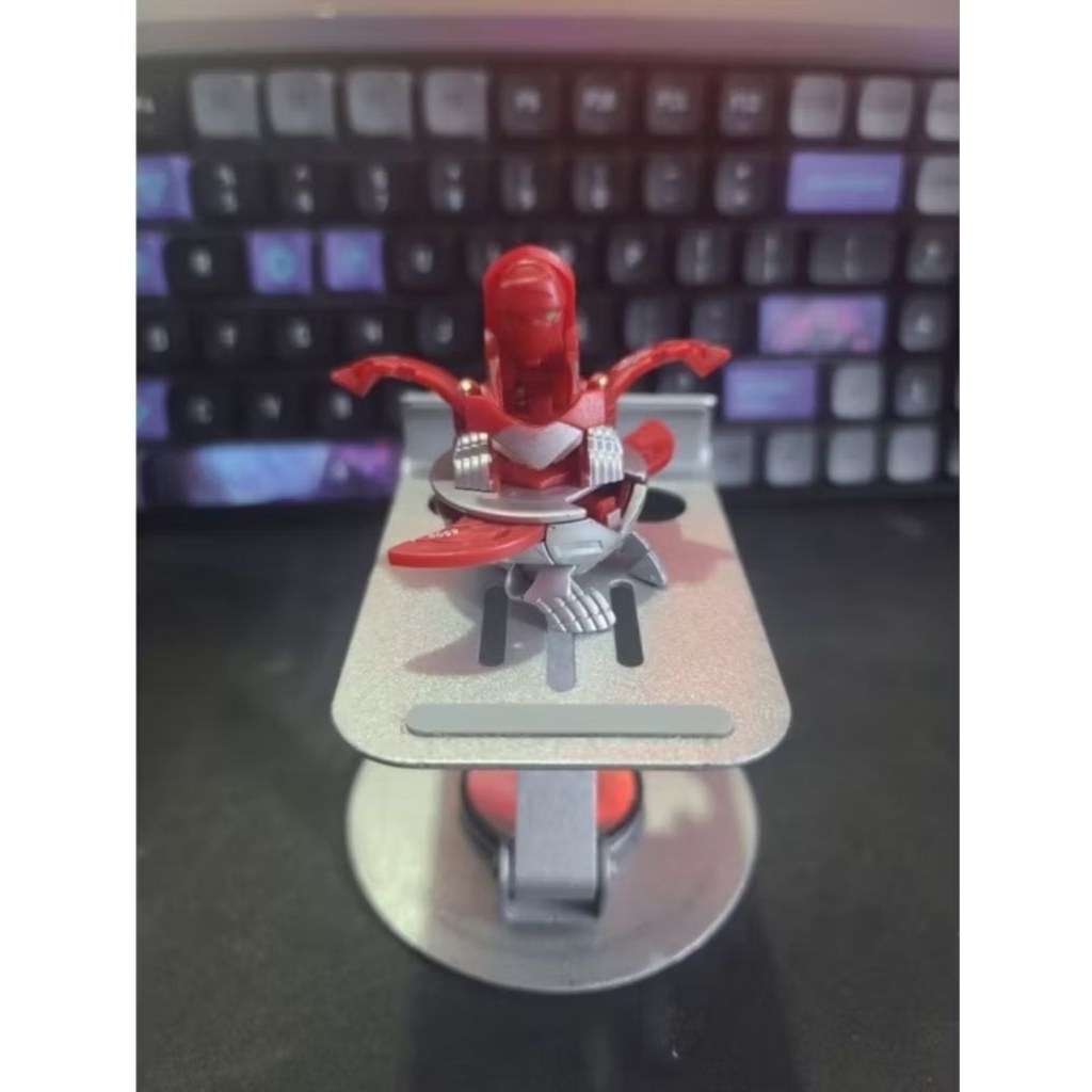 Bakugan Flash Ingram Pyrus chân đai kim loại