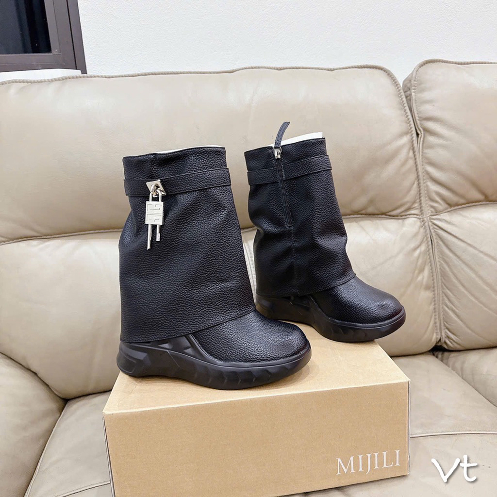 ☘️☘️☘️☘️☘️    Boot  Khóa cổ ngắn