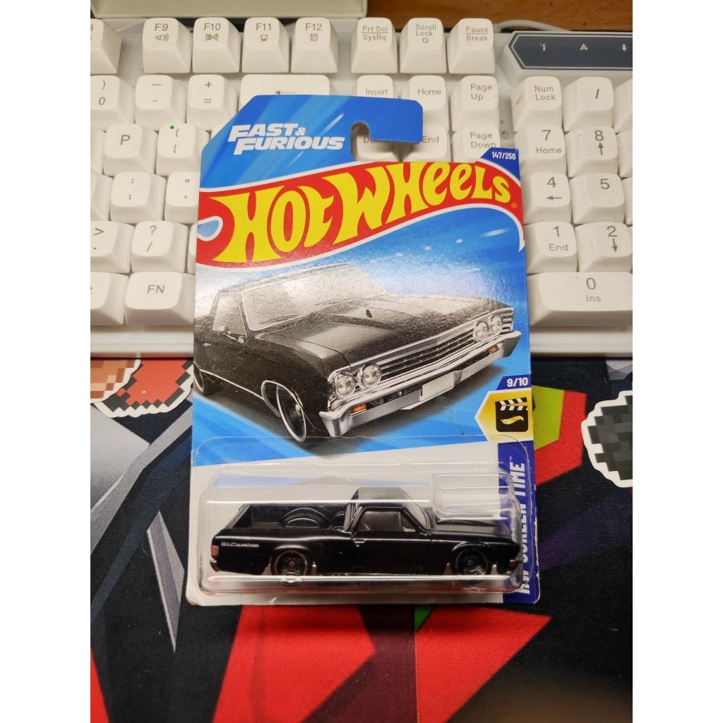 xe Hot Wheels Chevy EL Camino