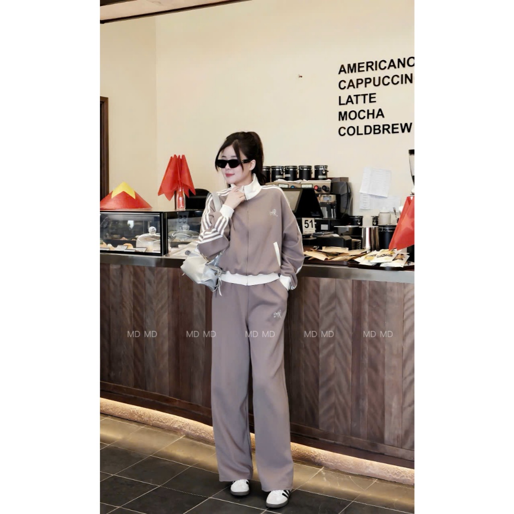 Bộ Nỉ Hai Da QCCC Mix Màu Xinh Phối Sọc Kẻ Kèm Quần Xuông Chất Liệu Cao Cấp Không Xù Không Nhăn BonTee Store | BigBuy360 - bigbuy360.vn