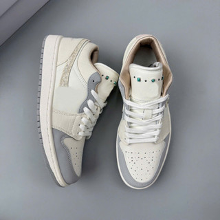 [ Tặng giấy gói ] Giày thể thao JD1 Low ‘Sail Soft Pearl’ IH7323-100, Giày thể thao JD1 rắn đá kem low beaded swoosh