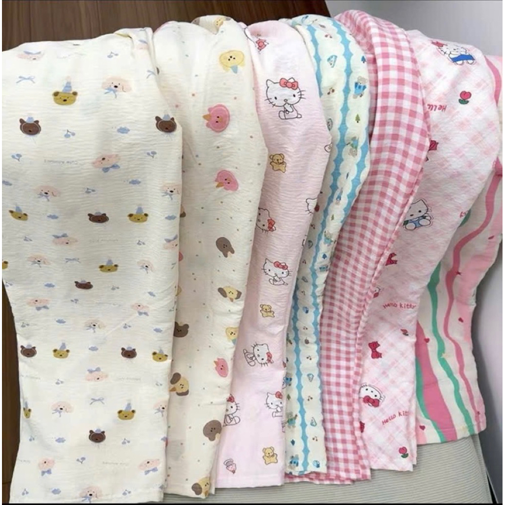quần dài hoạt hình ống rộng nữ có đủ size hoạ tiết dễ thương chất đũi gân | BigBuy360 - bigbuy360.vn