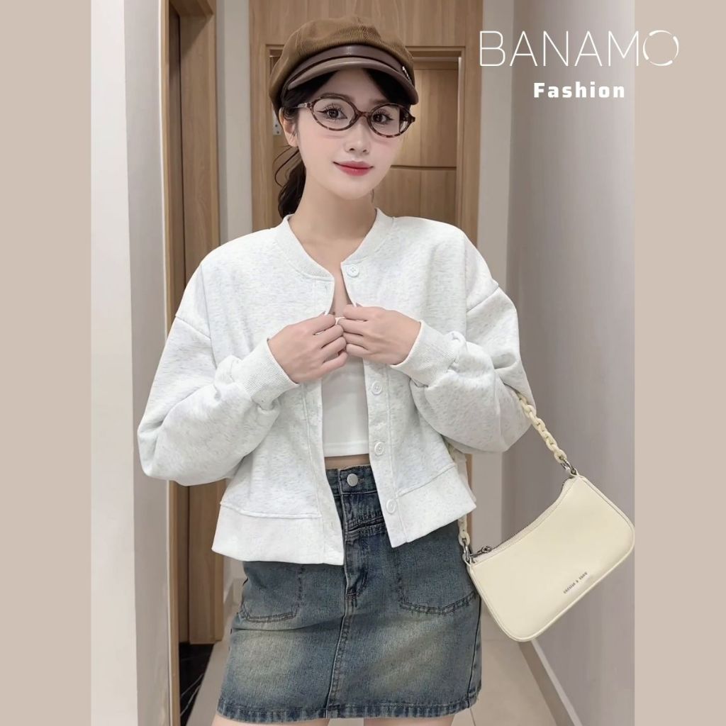 Áo khoác nữ BIGISZE Banamo Fashion áo nỉ croptop cúc cài bo viền 3941 | BigBuy360 - bigbuy360.vn