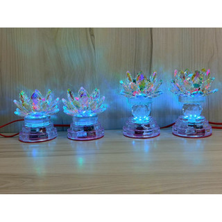 Một cặp đèn thờ pha lê hoa sen - sen pha lê 81- cao 10cm & cao 13cm