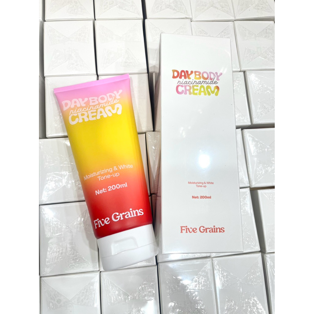 Kem Dưỡng Nâng Tone Body Five Grains Trắng Da 200ml