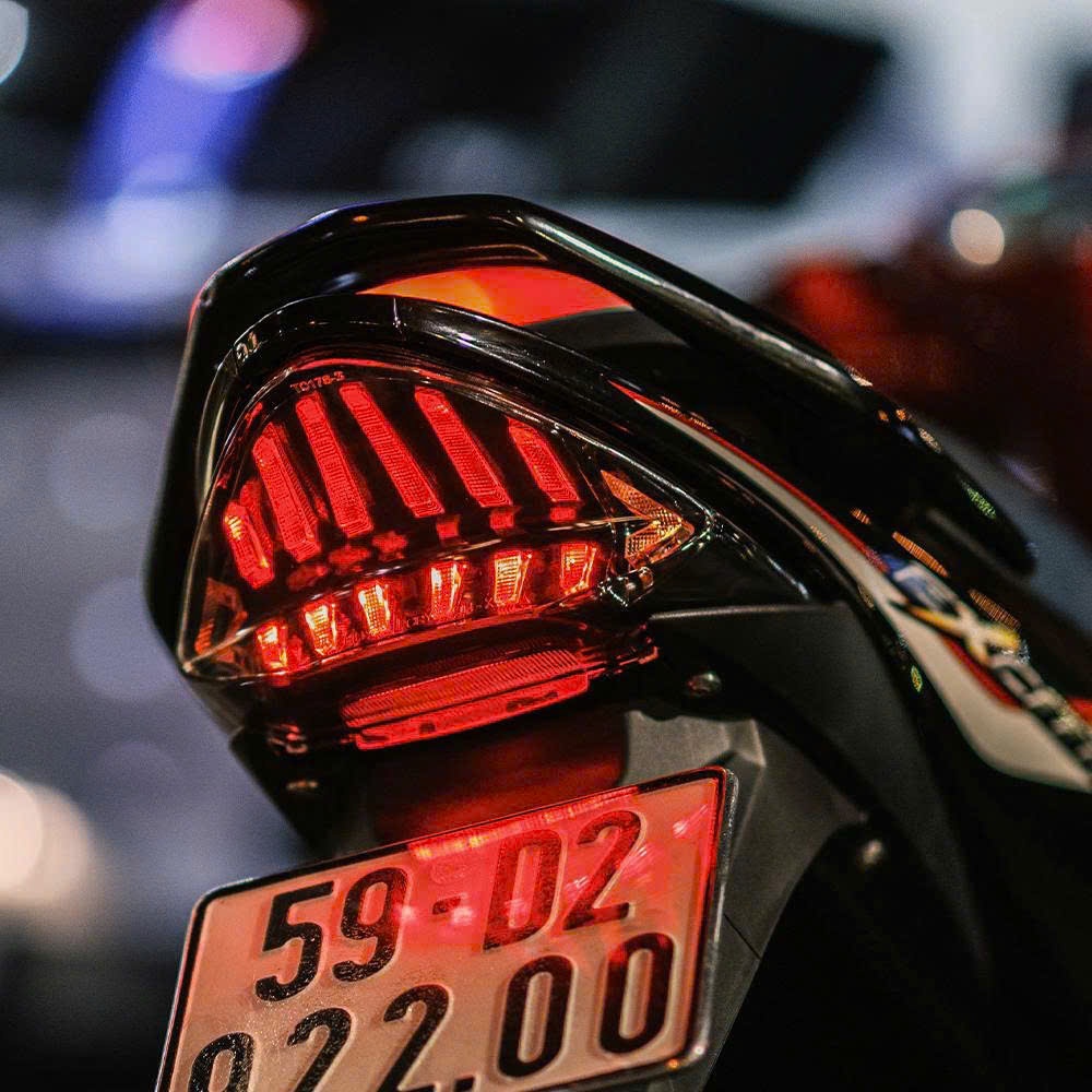 Đèn hậu Crypton X135 TAIL cho Exciter 135 (2005 - 2010) chính hãng ZHI.PAT (240099)