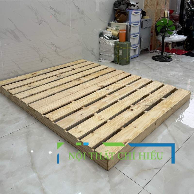 Giường Ngủ Pallet Gỗ thông kích thước 1m2x2m đã được sấy khô chống mối mọt tiện dung cho sinh viên