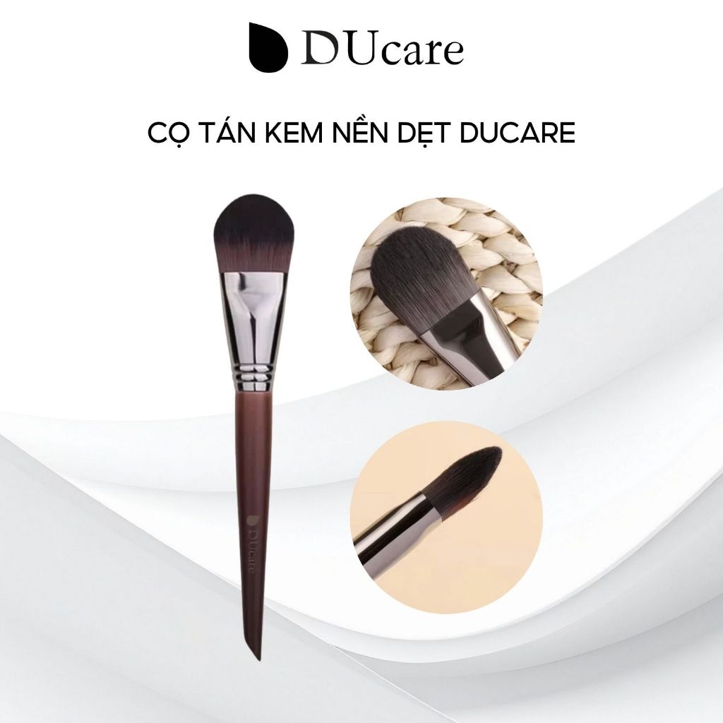 Cọ Tán Kem Nền Dẹt DUCARE Lông Tự Nhiên Cao Cấp