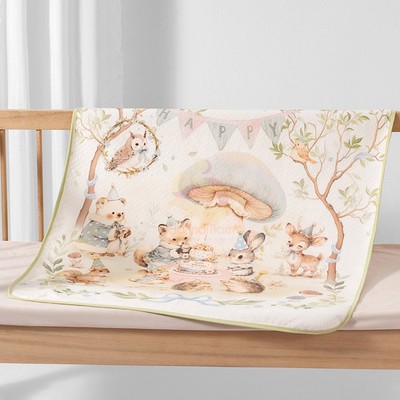 Tấm lót chống thấm cho bé bề mặt lụa cotton mềm mịn,lót chống thấm họa tiết cổ tích KidAndMom