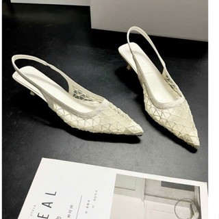 Giày cao gót ren 2 lớp dầy dặn Hot trend tết 2026 mũi nhọn gót cao 3 phân B25