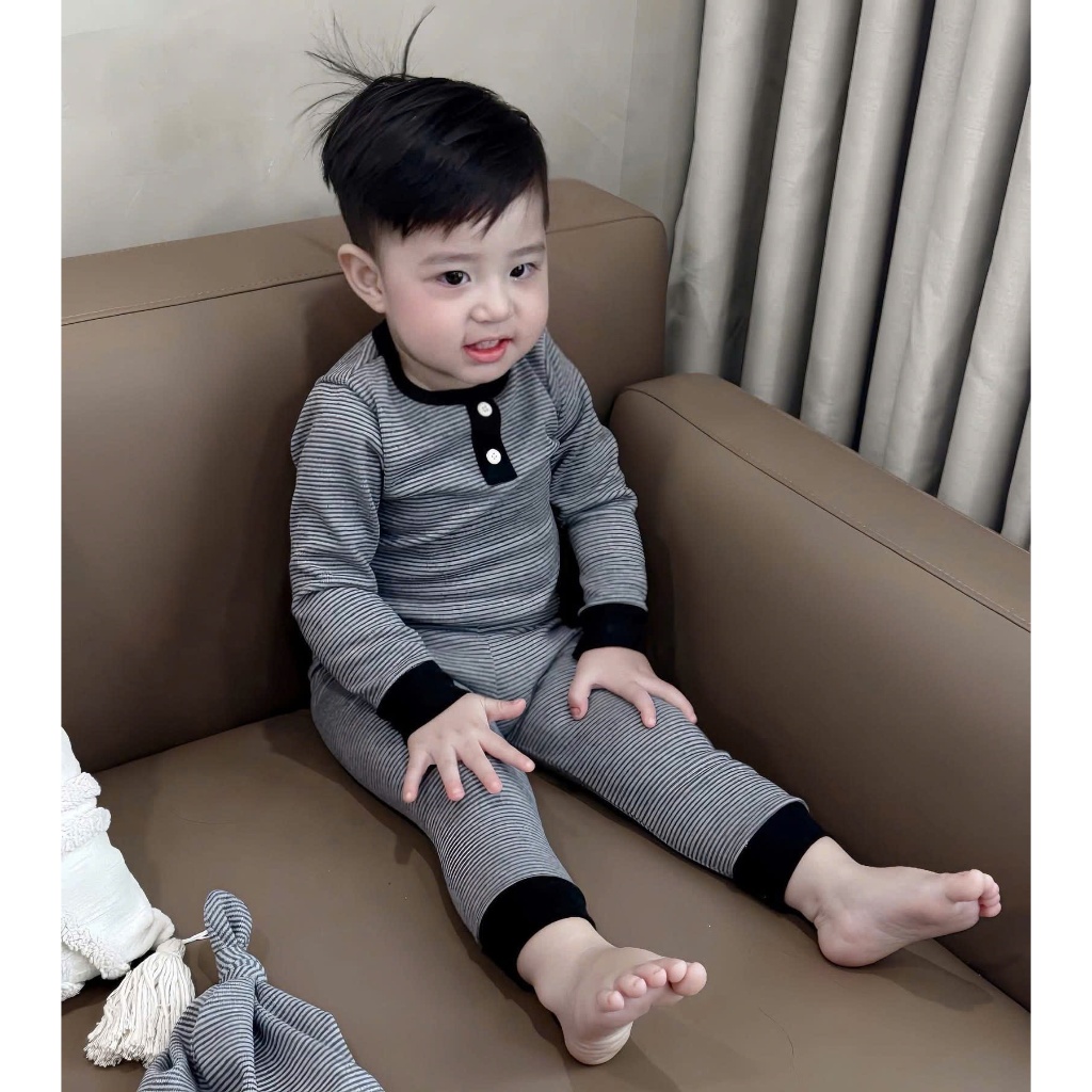 Bộ kẻ zip lông đính cúc ASK