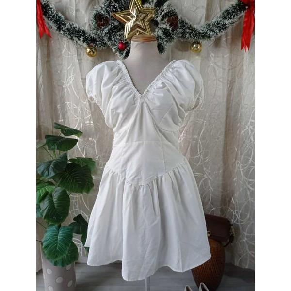 GOLANA thanh lý - Đầm trắng cổ V chun bymo - SIZE XL