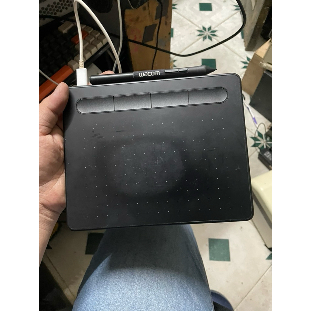 Bảng vẽ Wacom Intuos S cũ