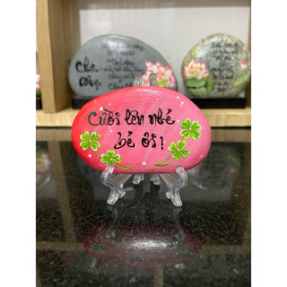Tranh đá cuội Cười lên nhé bé ơi tặng kèm đế trưng bày