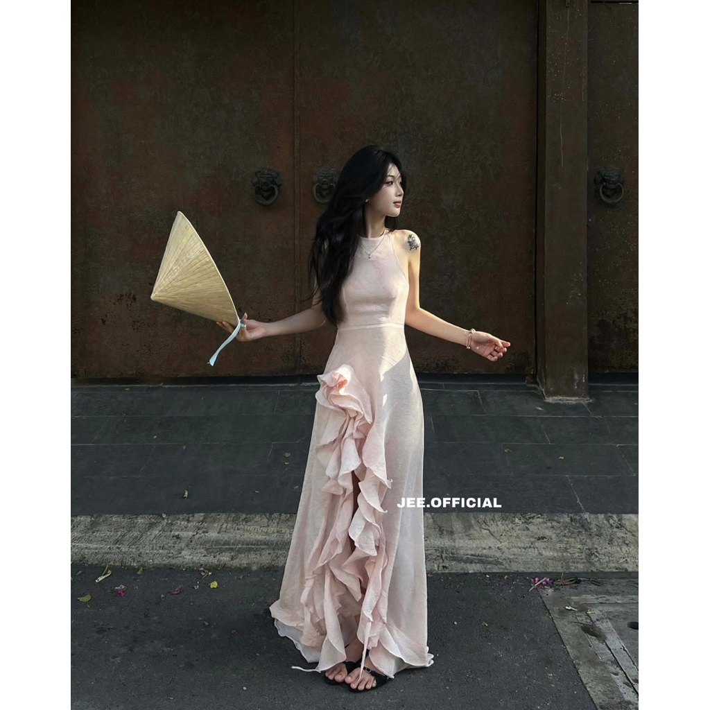 NEW - Đầm yếm hồng maxi “Peony Dress” JEE OFFICIAL