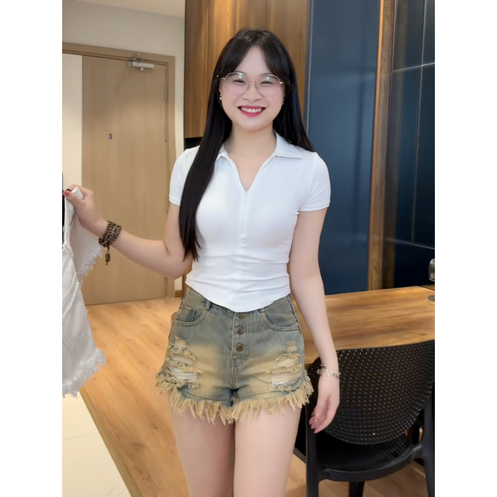[HOT 2026] Quần Sooc Jean Nữ Bigsize 40-90kg, Quần Đùi Bò lưng cao rách 4 nút ống tua rua HÁCH DÁNG MS1093 | BigBuy360 - bigbuy360.vn