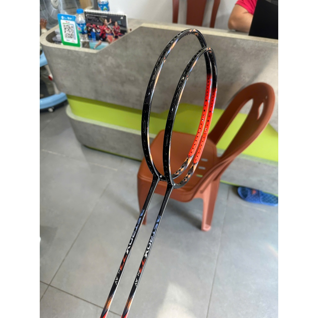 Vợt cầu lông Yonex Astrox 77 Play chính hãng tặng kèm quà